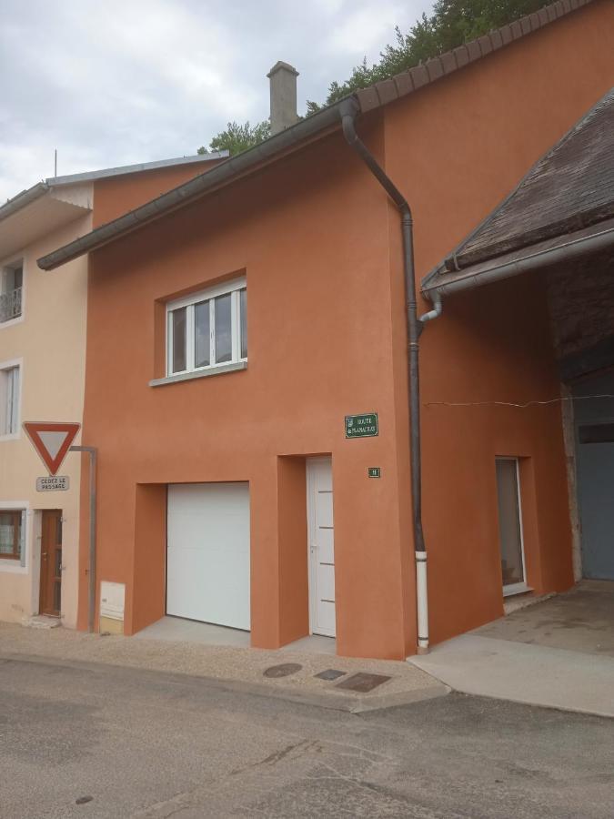 Cormaranche-en-Bugey Les Coquelicotsヴィラ エクステリア 写真